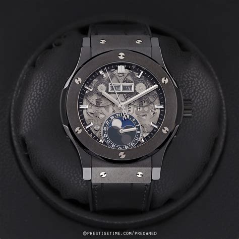 hublot moonphase 42mm|Hublot Classic Fusion horloges .